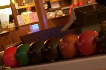 Newell’s Bowling Supply, Temecula 92590, CA - Photo 1 of 1