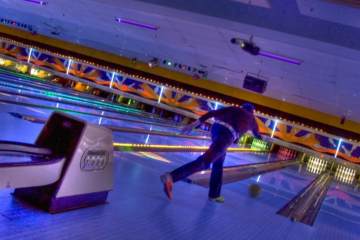 Brunswick Zone Circle Lanes