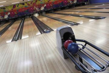 HomeTown Lanes & Sports Bar, Plano 60545, IL - Photo 3 of 3