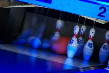 Poplar Creek Bowl, Hoffman Estates 60169, IL - Photo 1 of 3