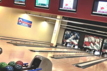 Poplar Creek Bowl, Hoffman Estates 60169, IL - Photo 3 of 3