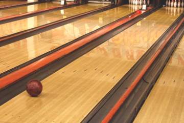 Parkside Lanes, Aurora 60504, IL - Photo 2 of 3