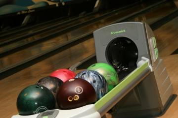 Maple Lanes Bowling Alley, Roanoke 61561, IL - Photo 1 of 3