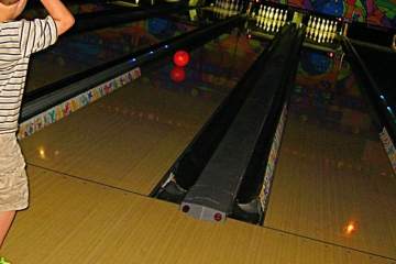 Play-Mor Lanes