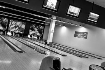 Bronco Lanes, Warren 48091, MI - Photo 3 of 3