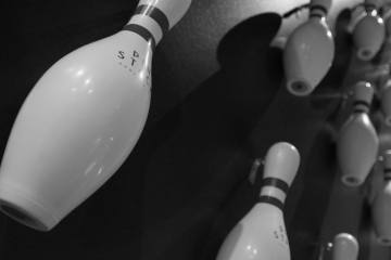 Alley Cat Sports Bar Bowling