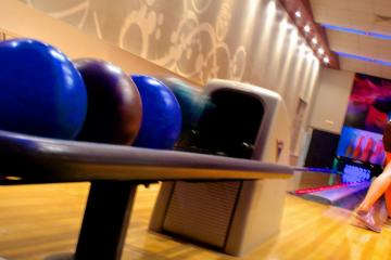 Timbers Bowling Lanes, Maumee 43537, OH - Photo 1 of 3