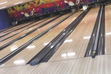 Four Lanes Bowling, Bar & Grill