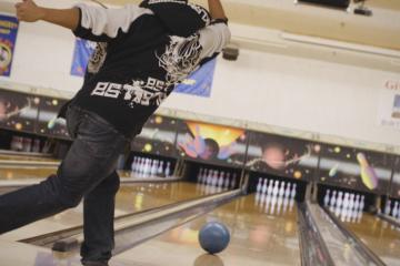 Forum Bowling Lanes, Grand Prairie 75051, TX - Photo 1 of 2