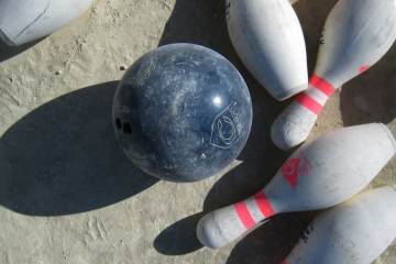 Bowling Centers-Bowlero Lanes, Lakewood 98499, WA - Photo 2 of 3